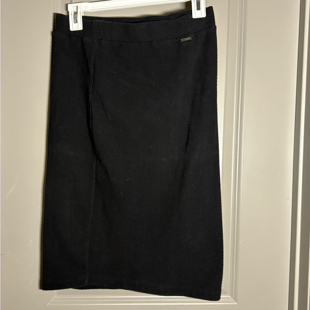 Elegant Black Women's Skirt